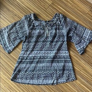 Drapers and Damon’s black and white boho blouse